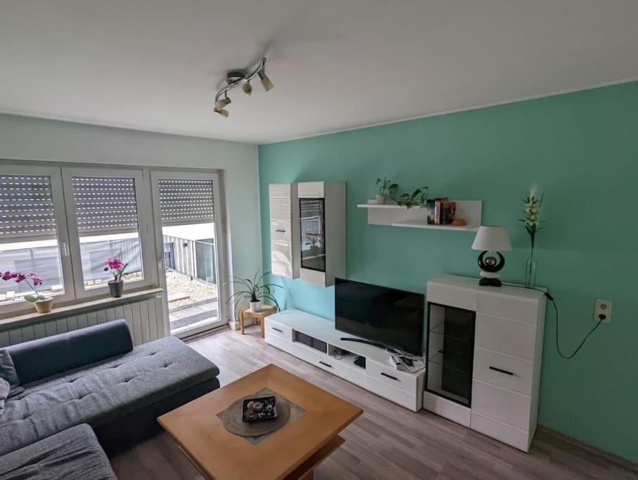 Ferienwohnung Philippi - Moselblick Mit Grosser Dachterrasse, 75 Qm, Hunde Willkommen Mehring  Exterior foto
